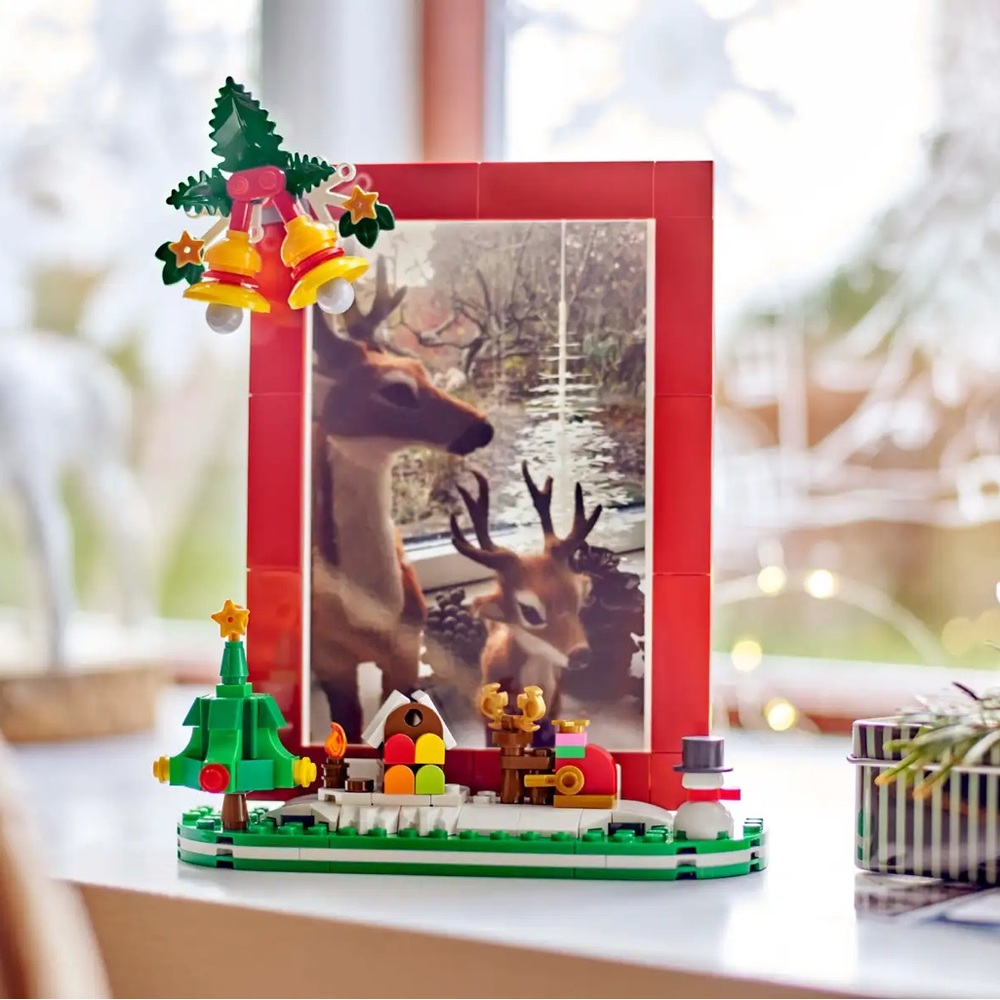 Lego holiday frame